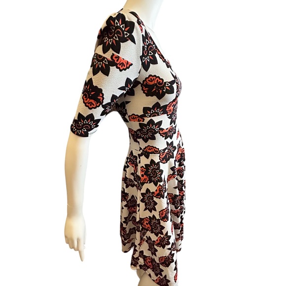 NWT LuLaRoe Nicole Dress Size Small - Picture 4 of 14